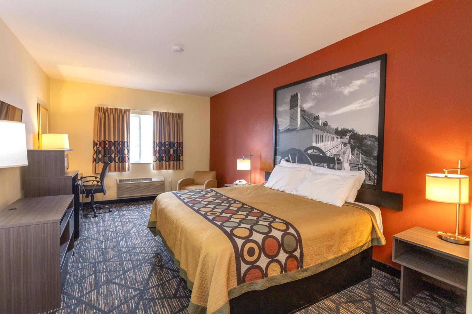 Motel Super 8 By Wyndham Big Rapids Exteriér fotografie