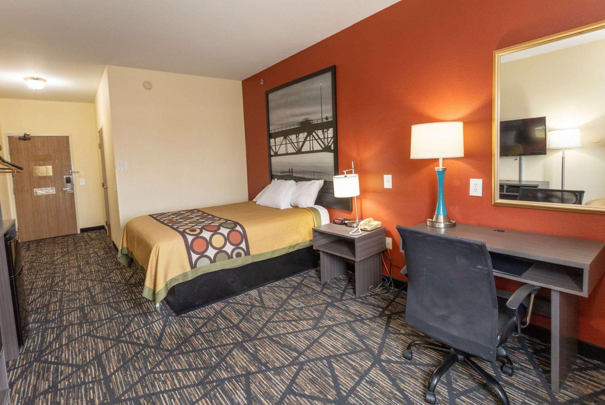 Motel Super 8 By Wyndham Big Rapids Exteriér fotografie